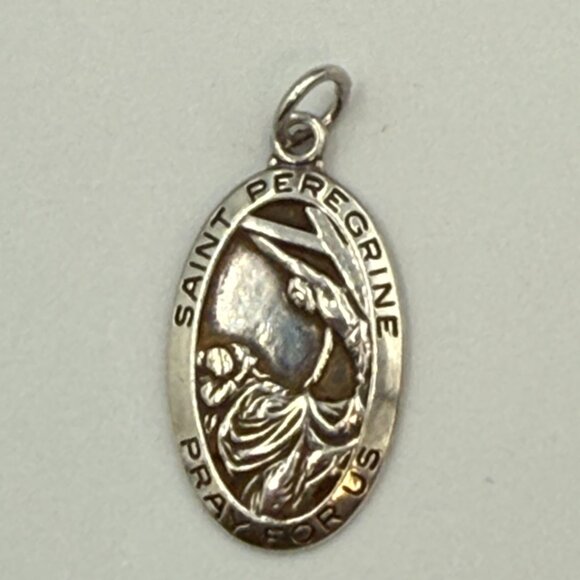 VTG Saint Peregrine Sterling Chapel Oval Medal Pendant Sterling Silver 1" - Picture 3 of 5